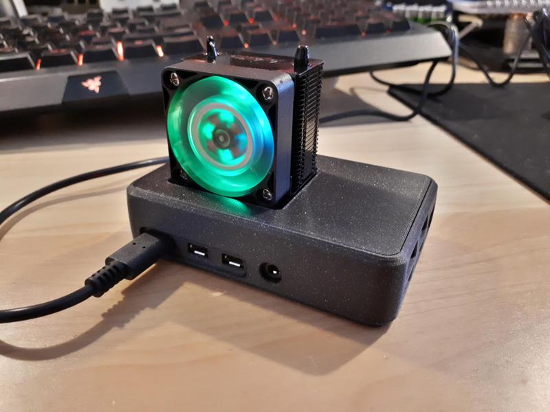 RPi4 Ice Tower Cooler Case