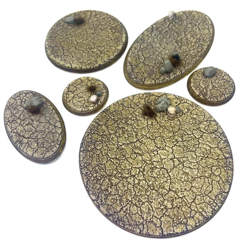 33 Piece Cracked Earth Base Set