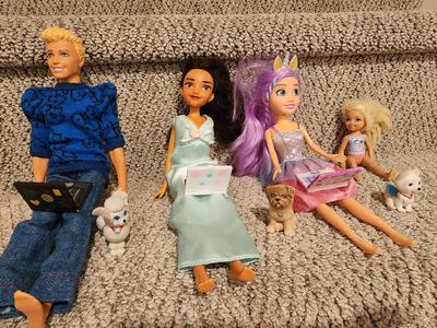 Fun Barbie Laptop - Kids can Color