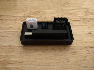 Gridfinity USB, MicroSD and SD Card Holder