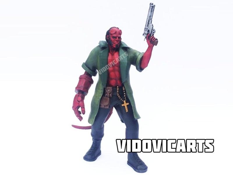 Hellboy (With Jacket)