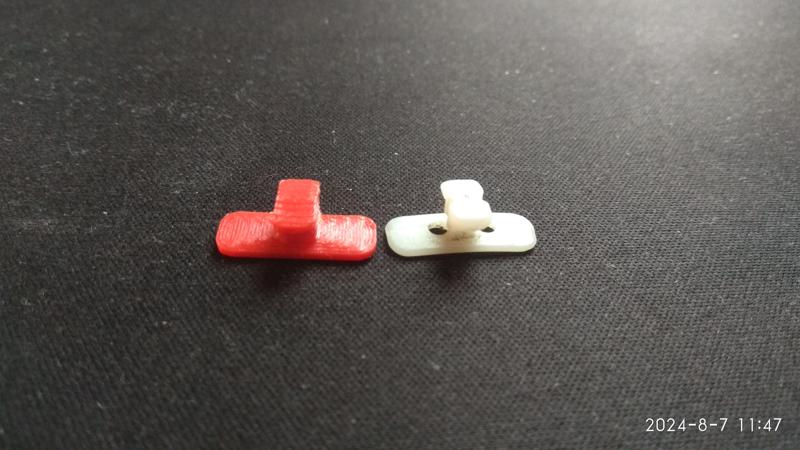 Clip for molding MB 124 mercedes \ Clip for molding MB 124