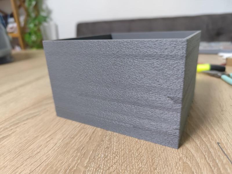 Square flower pot