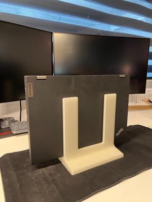 Laptop_Holder