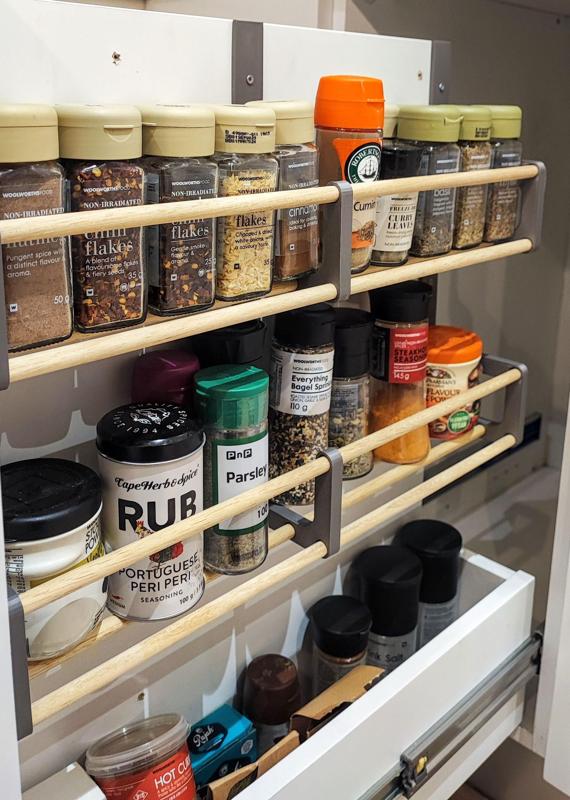 Spice Rack / Lightweight shelf made with dowel rods