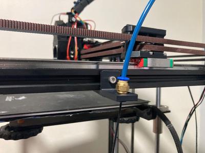 Bowden tube holder for 2020 V slot