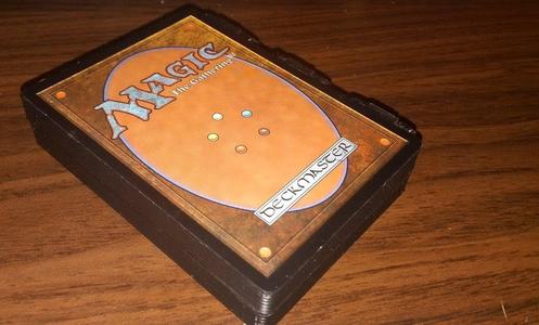 MTG: dice box frame