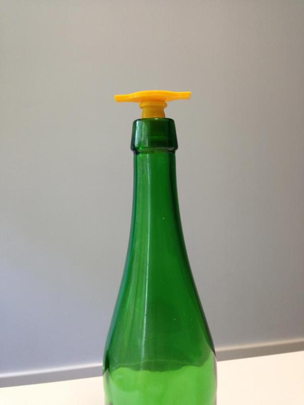 Target, Pours cider in the glass 