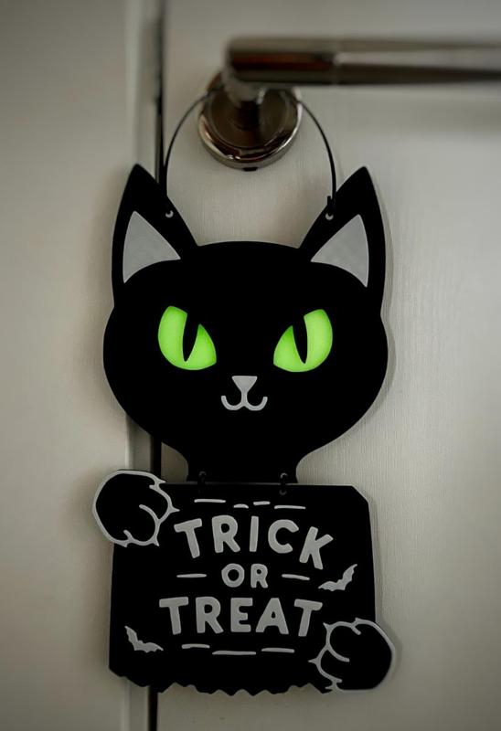 Glow-in-the-Dark Trick or Treat Cat Door Hanger