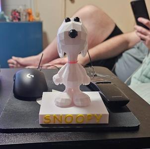 Snoopy on a stand