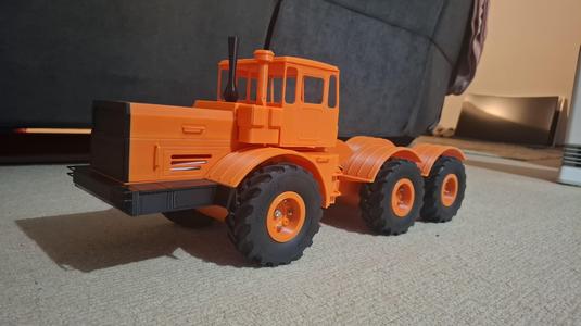 1/14 Kirovets K700 with Implements (4x4, 6x6)
