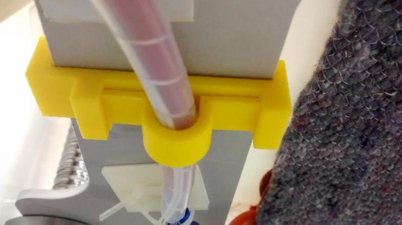 Leafrog Creatr Plate's Cable Holder