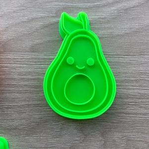 KAWAII AVOCADO CUTTER & STAMP