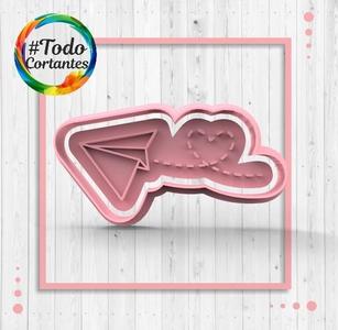 Paper airplane cutter