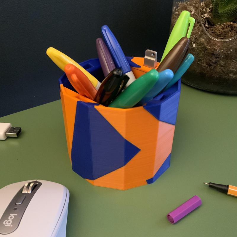 Pencil cup | Large USB | DOUBLE EXTRUSION