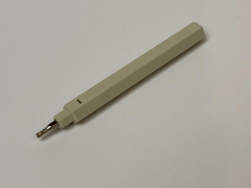 long screw driver grip