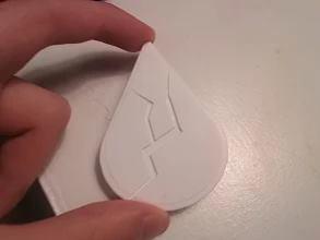 Lapis Lazuli Gemstone (Cracked)