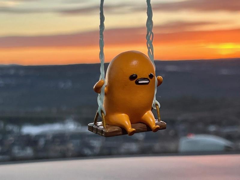 Gudetama swing rearview mirror hanger