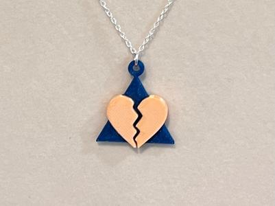 Magen David Pendant in Memory of the Bibas Family