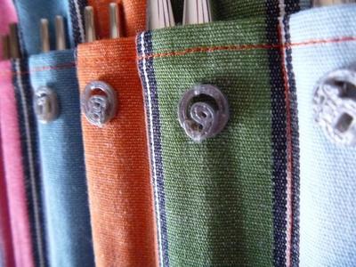 Needle roll number-buttons