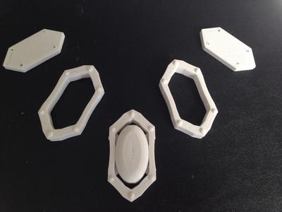 Melisandre's necklace from game of thrones