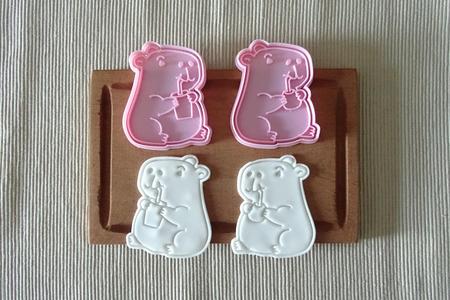 cookie cutters capybara capybara capybara drinking