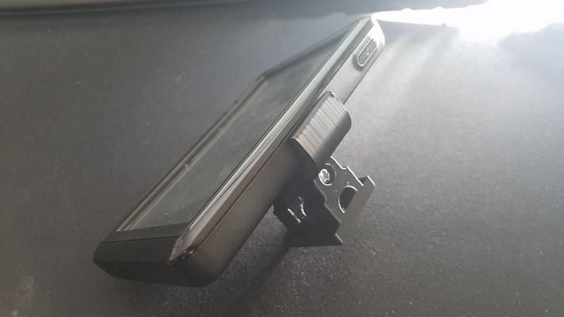 Garmin Nuvi 1300 Series Mount