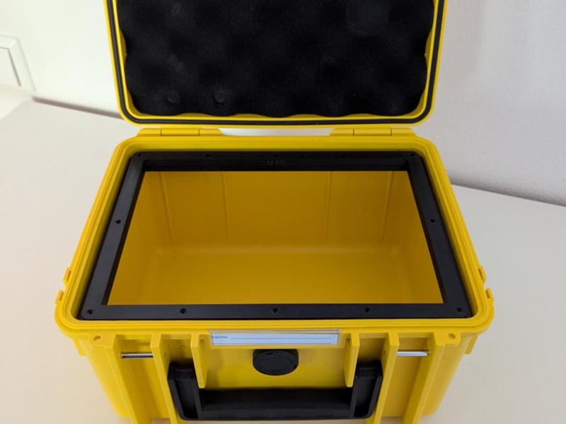 B&W 1000, B&W 2000 Panel mount Frame