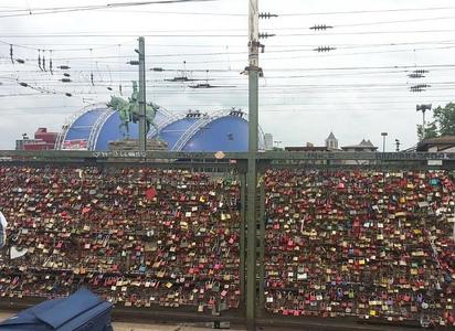Love lock customizable with your initials