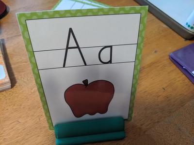Card Stand ~ 4"x6"