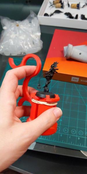 Miniature painting handle - holder