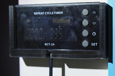 MistKing wall mount for display