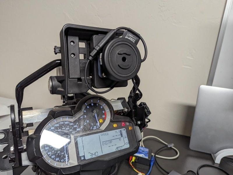SPC+ Charging Anti Vibration Module AMPS Adapter