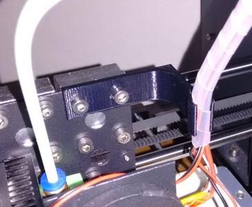 Hictop carriage cable support