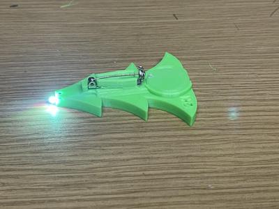 Lighted Christmas Tree Pin