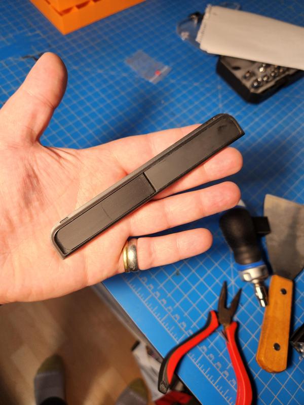 Z-Fold 4 Stand Case Replacement kickstand