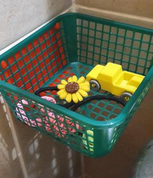Mushroom basket holder