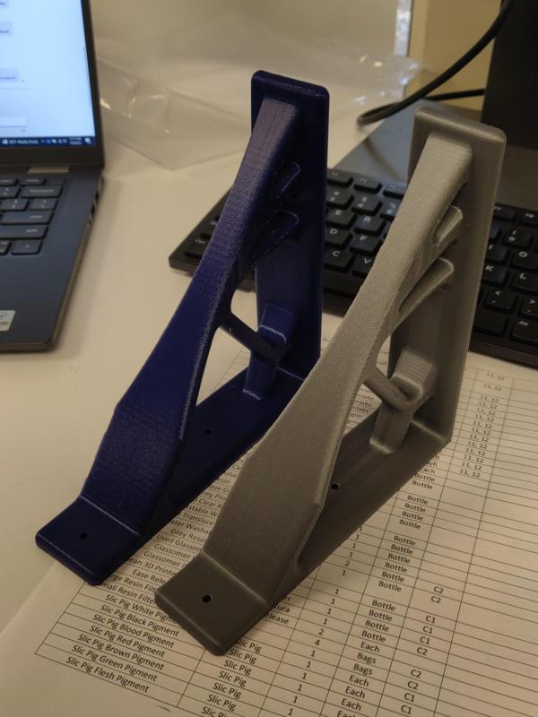 Organic Shelf Bracket