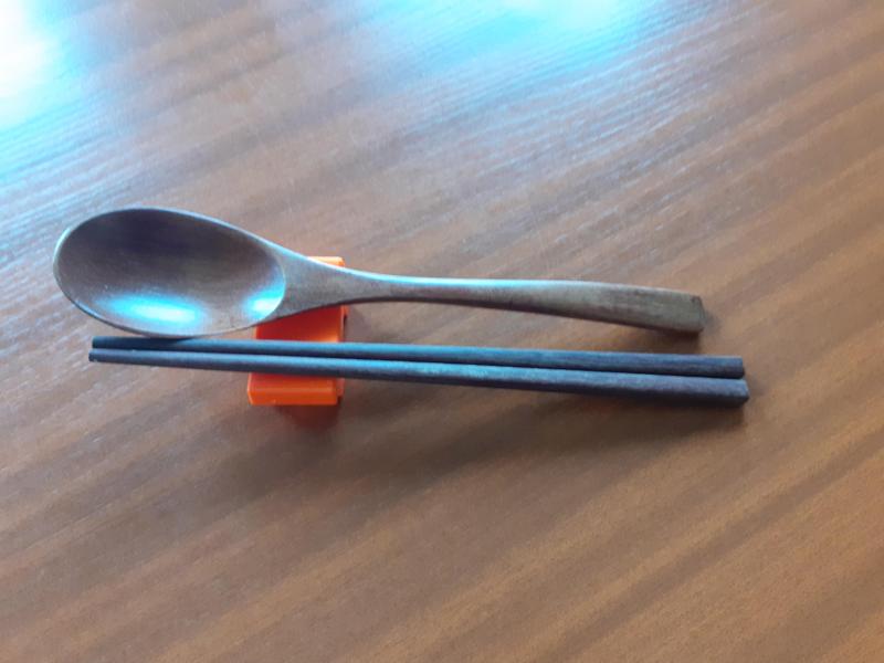 Chopstick holder