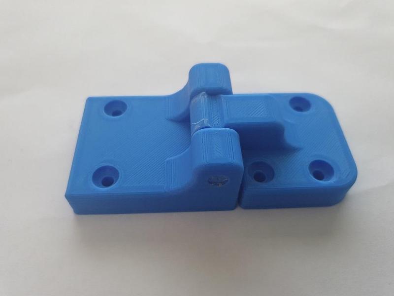 locking hinge 180