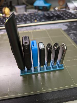 Most simple functional parametric USB organizer stand