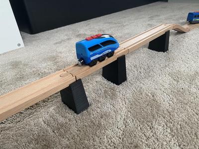 Brio / Ikea Eisenbahnstütze