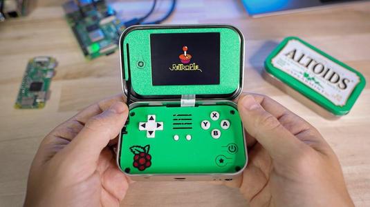 mintyPi v3.5: Altoids Tin Gaming Handheld!