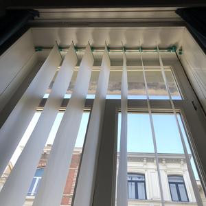 Vertical blinds mechanism