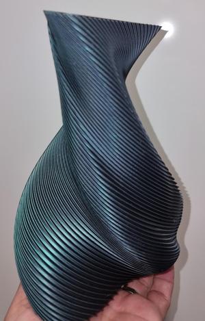 Twisted Vase