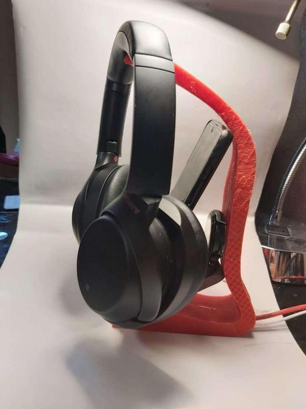 Multi use Desk stand and charger