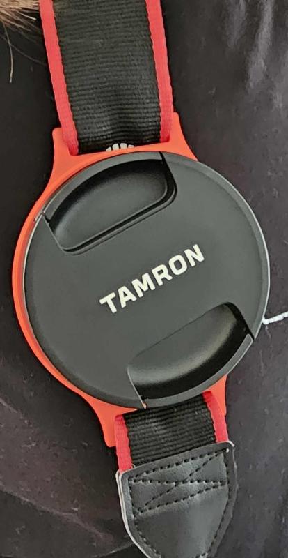 Canon/tamron 82mm lens cap holder
