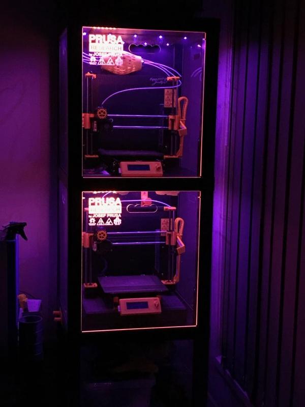 McKENZIELackEnclosure