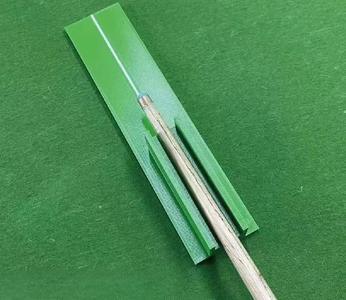 Billiards stance, cueing, and sight correction three-in-one aid