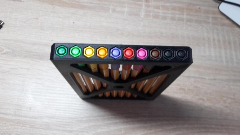 Fineliner Holder